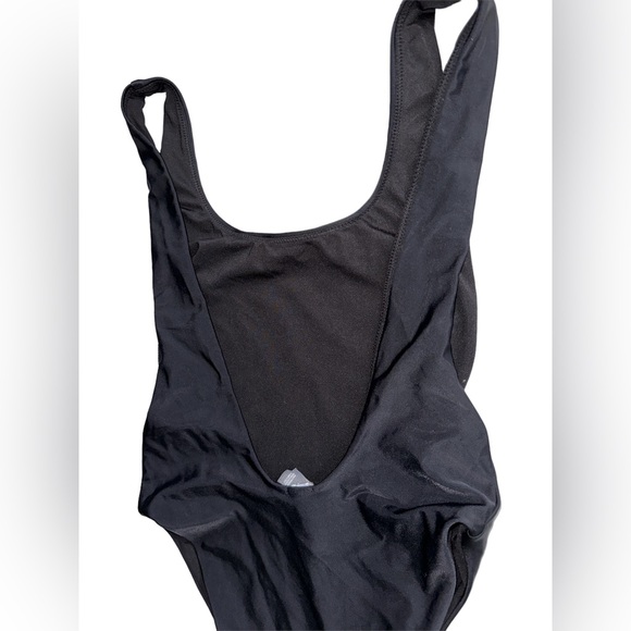 Aerie Black One Piece Swimsuit Size Small Low Back High Cut Leg -Tried on Only - Picture 3 of 4
